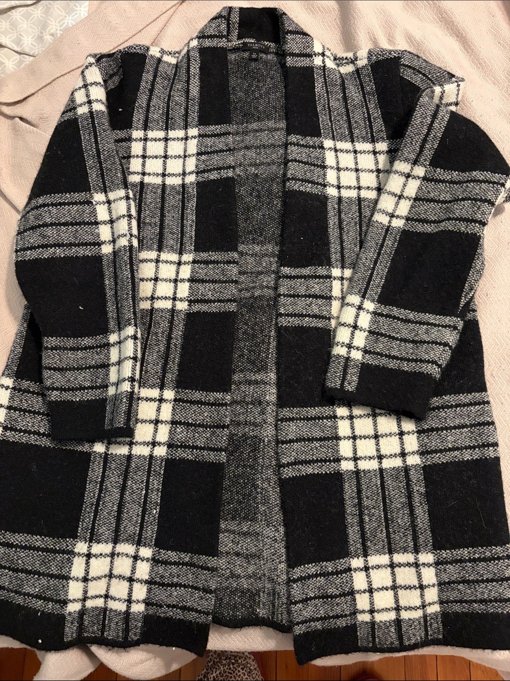 Black & White Plaid Open-Front Women's long sweater coat